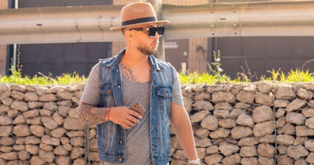 Stas Kravchuk on How He Built the Biggest Car Wrap Boutique in Canada Stas Kravchuk on How He Built the Biggest Car Wrap Boutique in Canada